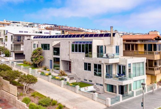 Townhouse in Manhattan Beach, Los Angeles County