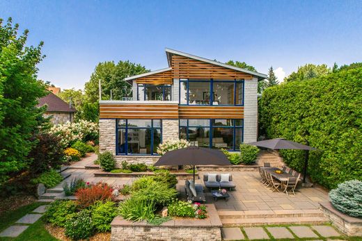 Casa en Beaconsfield, City of Montréal