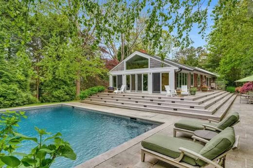 Detached House in East Hampton, Suffolk County