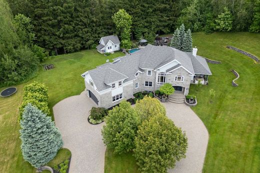 Casa Independente - Victoriaville, Centre-du-Québec