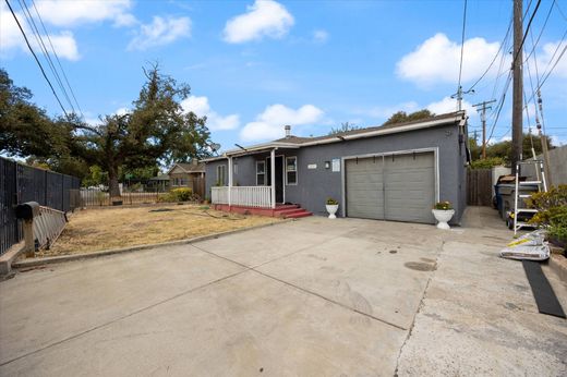 Detached House in Sacramento, Sacramento County