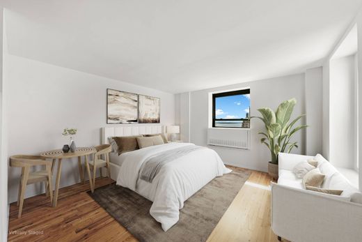 Luxury home in Brooklyn, Kings County