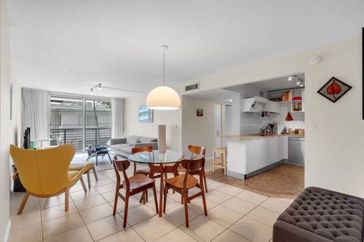 Apartament w Miami Beach, Miami-Dade County