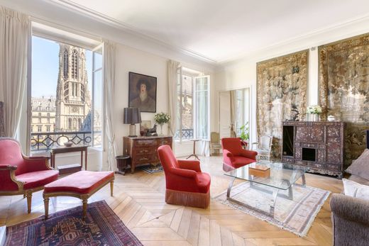 Apartment / Etagenwohnung in Chatelet les Halles, Louvre-Tuileries, Palais Royal, Paris