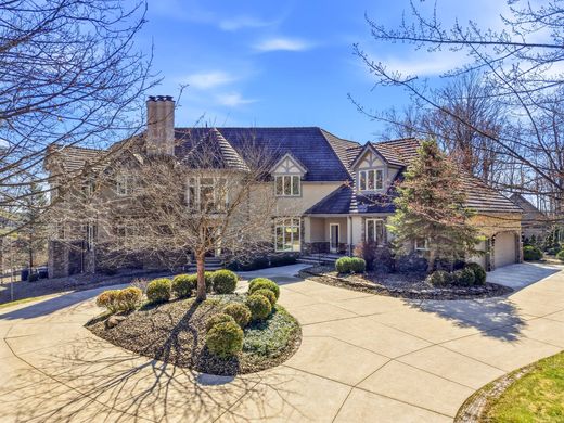 Detached House in Moreland Hills, Cuyahoga County