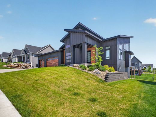 Detached House in Rochester, Olmsted County