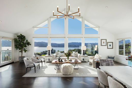 Luxury home in Tiburon, Marin County