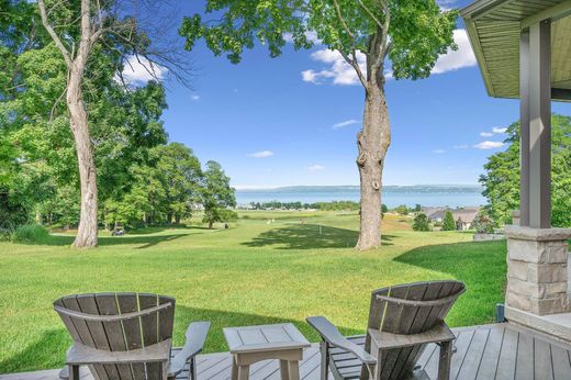 ‏בית חד-משפחתי ב  Wolseley, Grey County