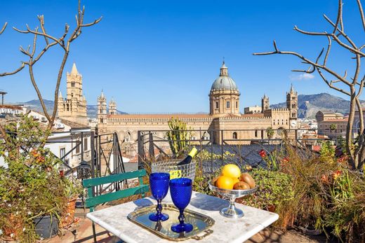 Apartment in Palermo, Sicily