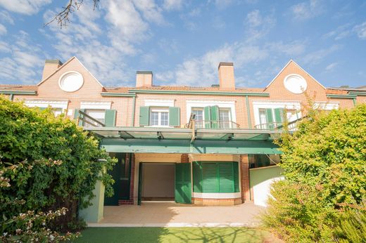 Villa multifamiliale à Madrid, Province de Madrid