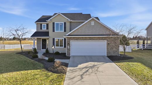 Detached House in Fort Wayne, Allen County