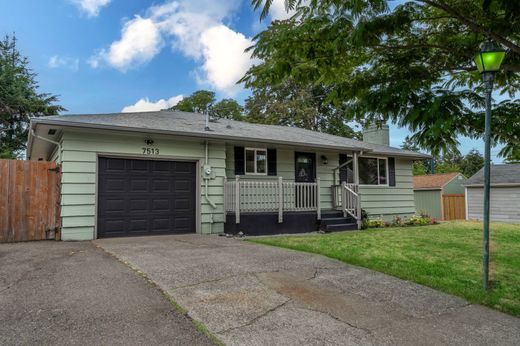 Einfamilienhaus in University Place, Pierce County