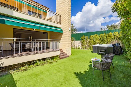 Συγκρότημα ανεξάρτητων κατοικιών σε Loulé, Distrito de Faro