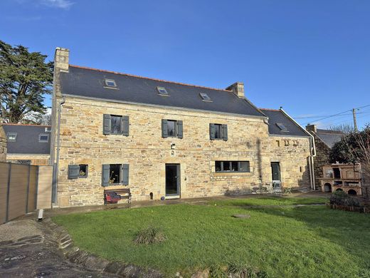 Einfamilienhaus in Plouhinec, Finistère
