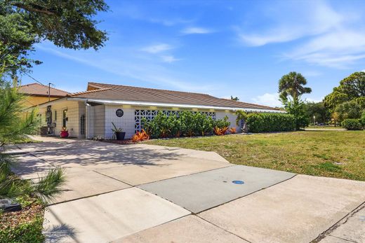 Luxury home in Venice, Sarasota County