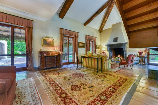 Villa in Rome, Latium