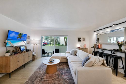 Apartment in Pinecrest, Miami-Dade