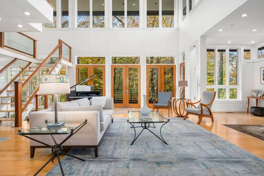 Luxury home in Washington, Washington County