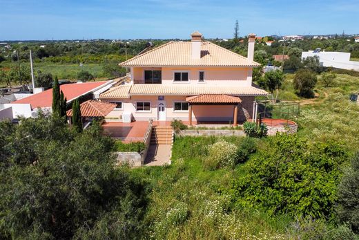 Detached House in Faro, Distrito de Faro