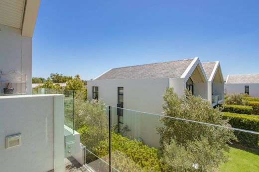 Casa adosada en Paarl, Cape Winelands District Municipality