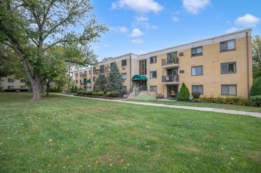 Luxury home in Warminster, Bucks County