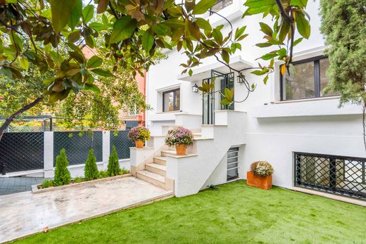 Смежная Вилла, Мадрид, Provincia de Madrid