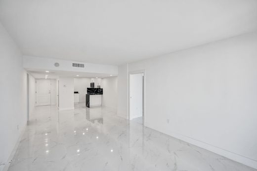 Piso / Apartamento en Aventura, Miami-Dade County