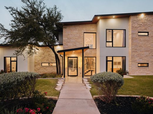 Detached House in Austin, Travis County