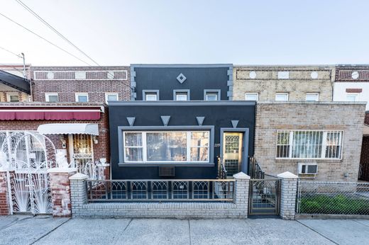 Duplex in Astoria, Queens