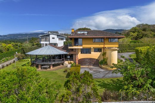 Casa en Concepción, Alajuelita