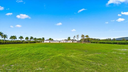 Land in Wellington, Palm Beach