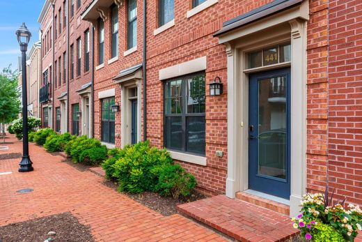 Townhouse - Leesburg, Loudoun County