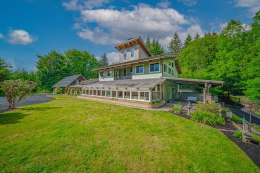 Country House in Elma, Grays Harbor County