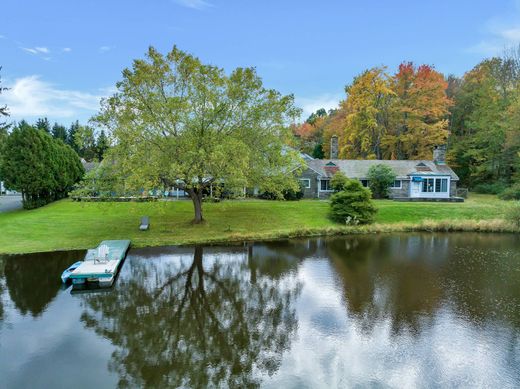 Detached House in Windsor, Broome County