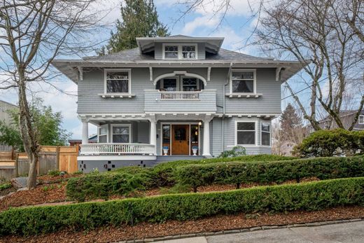 Luxury home in Portland, Multnomah County