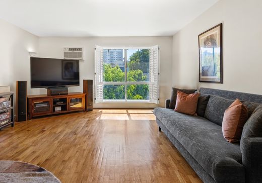 Apartment in West Hollywood, Los Angeles County