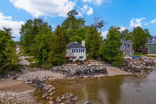 Casa en Wasaga Beach, Ontario