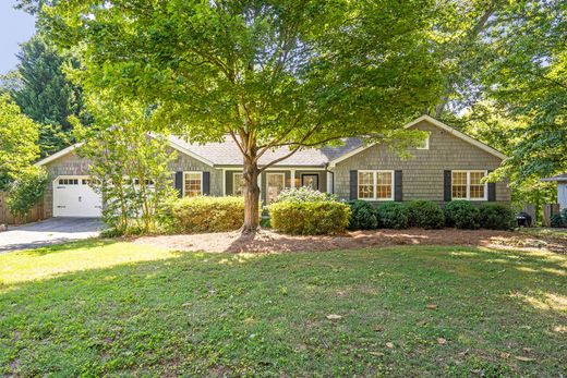 Detached House in Roswell, Fulton County