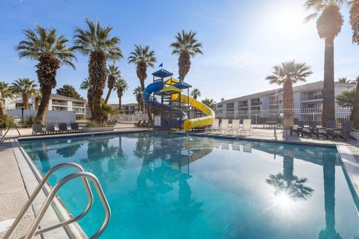 Apartment in Saint George, Washington County