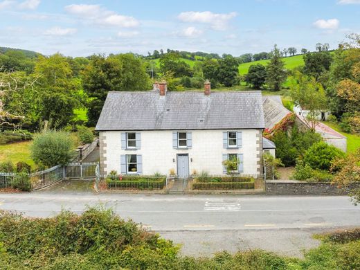Частный Дом, Castleblayney, County Monaghan