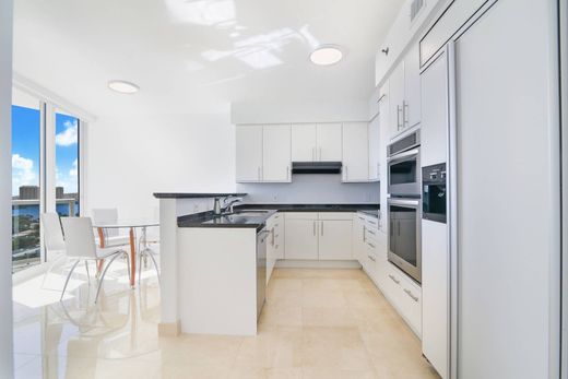 Apartment in Sunny Isles Beach, Miami-Dade
