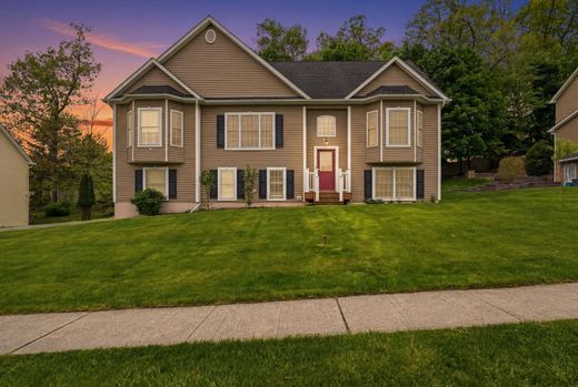 Detached House in Monroe, Orange County