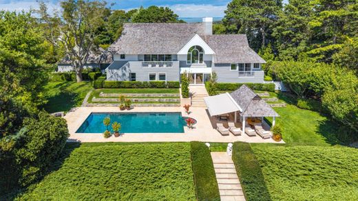 Detached House in Southampton, Suffolk County