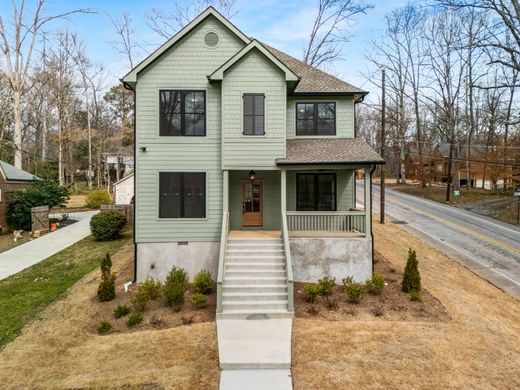 Detached House in Atlanta, Fulton County