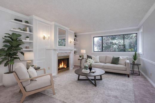 Townhouse - Victoria, Capital Regional District