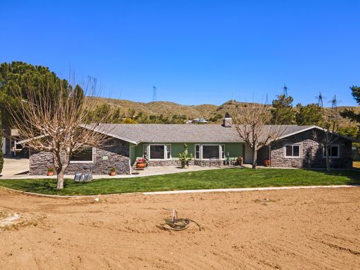 Detached House in Leona Valley, Los Angeles County