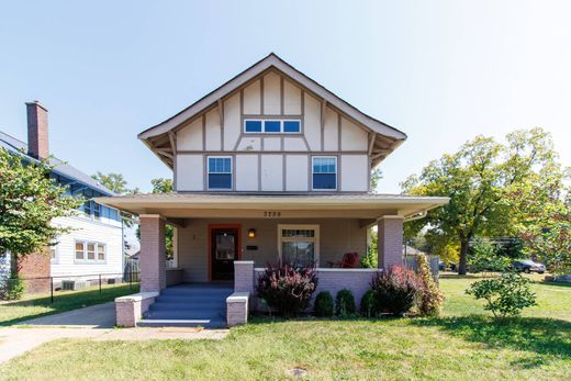 Casa Unifamiliare a Indianapolis, Marion County