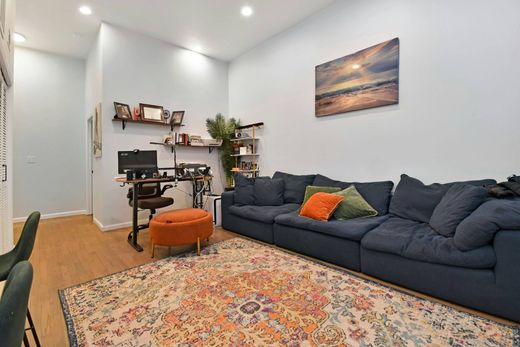 Apartment in West New York, Hudson County