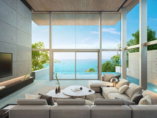 Villa in Mueang Phuket, Phuket Province