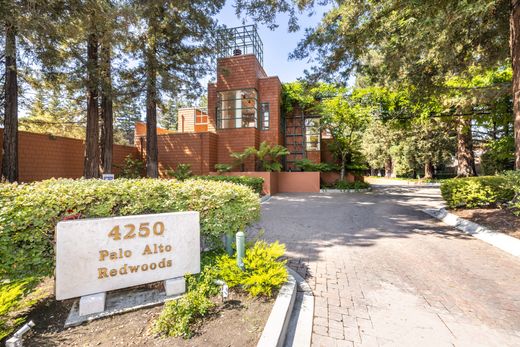 Apartment in Palo Alto, Santa Clara County